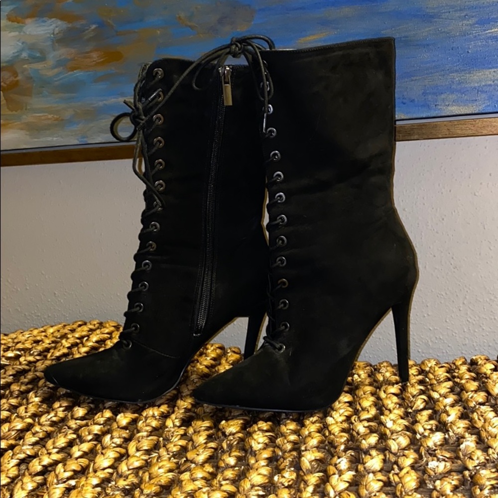 Black boot heels